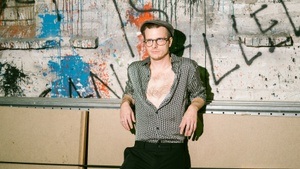 MORITZ NEUMEIER improvisiert