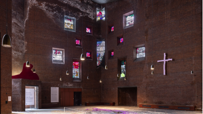 Titelbild der Veranstaltung Manifesta 16 Ruhr: Erlebe Kunst in St. Marien