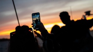 Wellenklang auf der Elbe x Frame