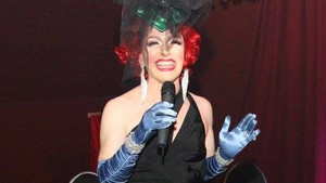 FreeTour mit Drag Queen Cali Harburg (auf Deutsch)