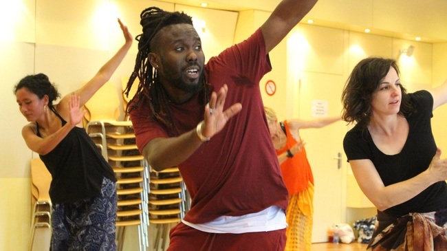 Afrikanischer Tanzkurs -Sabar Style- mit LIVE Trommel Musik