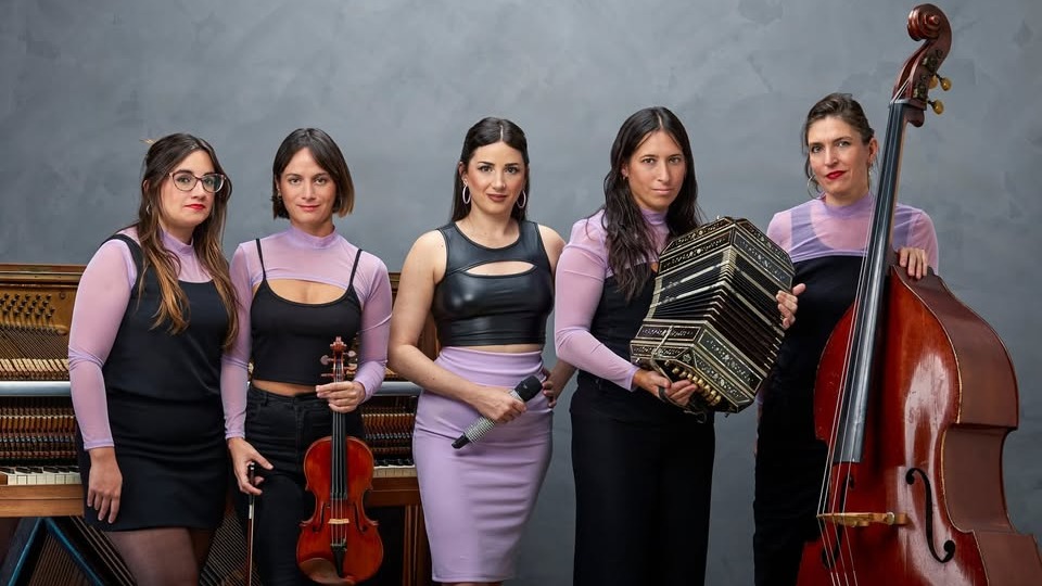 MUJERES - Tango (ARG)