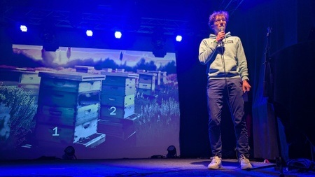 Science Slam in Köln im Oktober 2025