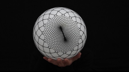 Ausstellung ‚Fast eine Tonne: Atemraum‘