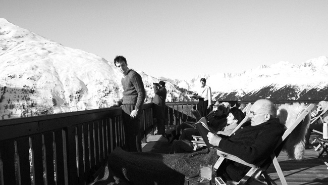 DIE THEORIE VON ALLEM (Reihe: TATORTE)