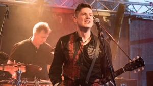 Live im Kapovaz rocken die Band Rauschflut & RAUSCHFLUT