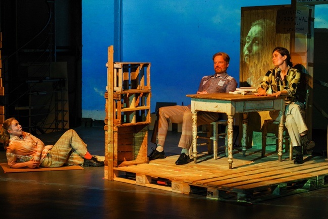 ANNETTE, EIN HELDINNENEPOS