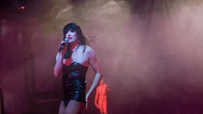 fünf minuten stille