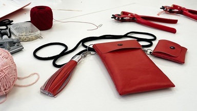 Upcycling Workshop "Banner to go" - kleine Taschen aus Bannermaterial - es geht einfacher, als du denkst