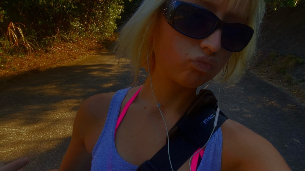 Donnerstag w/ Tilldus