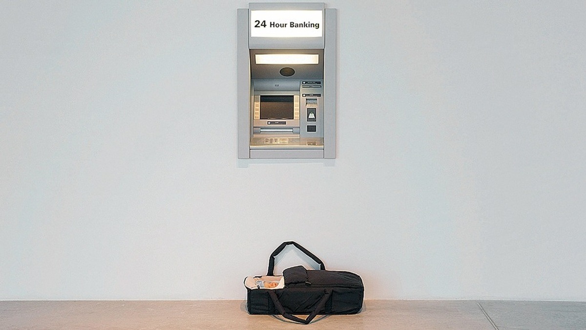 Art after Work - Elmgreen & Dragset. Handle with Care