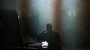 Dirk Maassen w/ Maria Anastasia & Ensemble | Neo Klassik