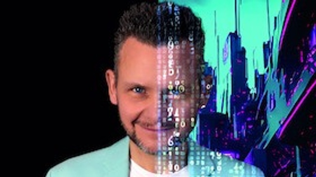 Tobias Mann - "Real/Fake"