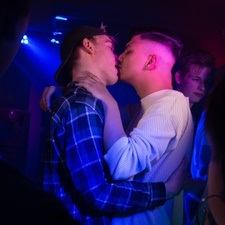 Opening Party für LGBTIQ* & Friends (16-27 Jahre only!)