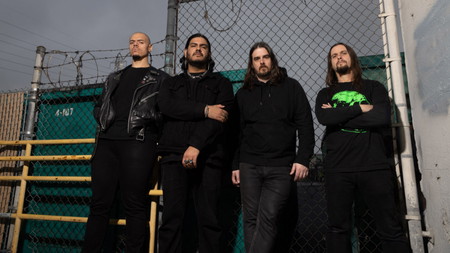 NAILS, ROTTEN SOUND und INVUNCHE