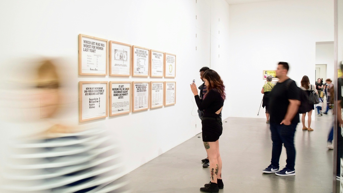 Joël Andrianomearisoa – Tools of Emotions and Desires