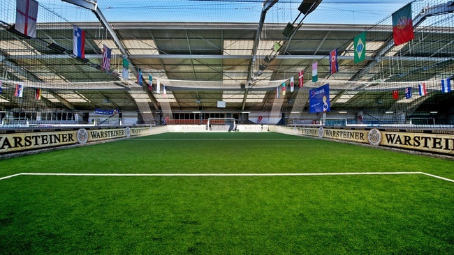 JUGAD pick-up football / pick-up Soccer