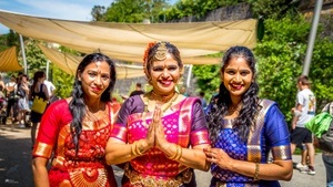 Frühling International