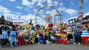 Maskottchentreffen auf dem 86. Stuttgarter Frühlingsfest