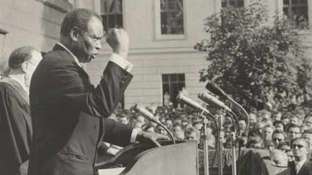 Every Artist Must Take Sides – Resonanzen von Eslanda und Paul Robeson | Kurator*innenführungen