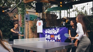 SUNDAY GROOVE CLUB // DJ-SET im Biergarten!