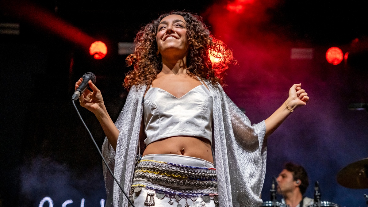 Selin Sümbültepe (Fusion Folk Pop\u003B Türkei)