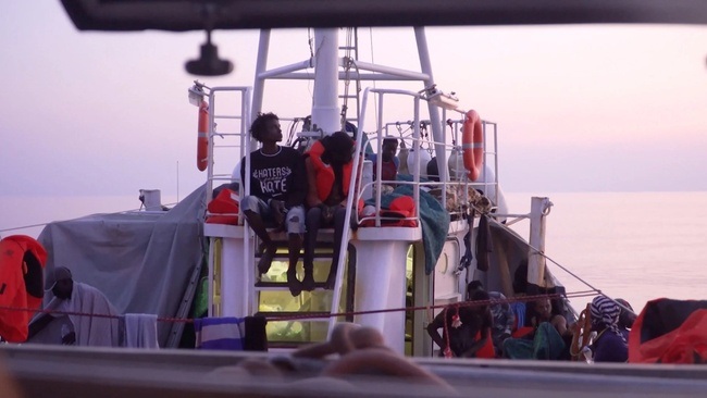 INSELKINO - EINHUNDERTVIER