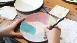 Walk-in. Spontan Keramikmalen ohne Termin. Im Eigenlob Malstudio