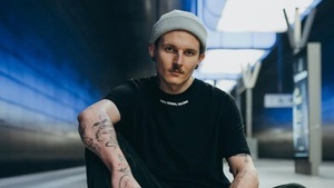 UK GARAGENACHT • HALF PRICE