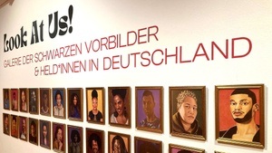 Look At Us! Galerie der Schwarzen Vorbilder & Held*innen in Deutschland