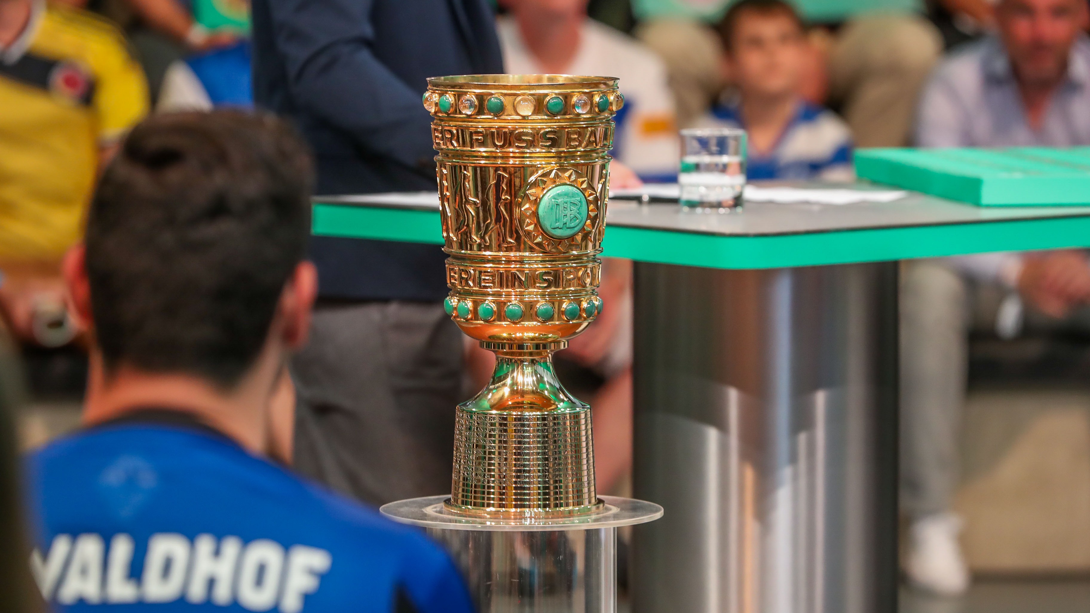DFB-Pokalauslosung live - Viertelfinale 2026/27