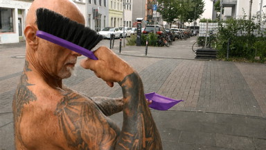 damit wir überleben - katze und krieg
