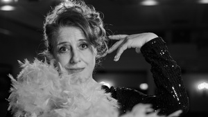 Luise Kinseher - MARY FROM BAVARY - Endlich SOLO!