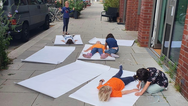 Verpuppung - Modeworkshop für Kinder von 6-12 Jahren