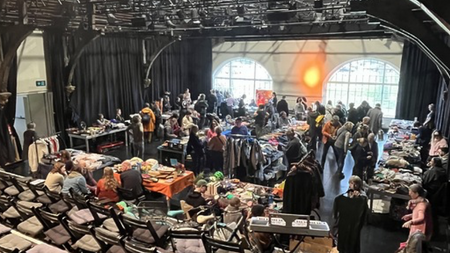 Theater Flohmarkt