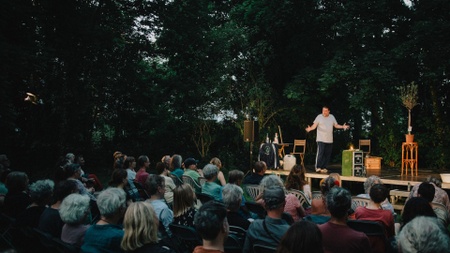 LA STRADA präsentiert - Das Leben des Diogenes – Alles für die Tonne