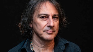 Pippo Pollina in Concerto - La vita è bella cosi com'è