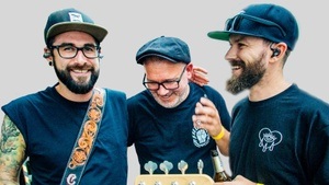 Elfmorgen + Support: One Tape