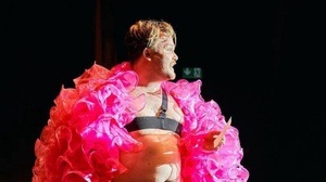 Cocktails, Camp & Critical Cuteness - Die Revue meines Lebens