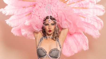 Burlesque Dinner Show mit Nita Bon Air.