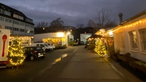 Weihnachtsbaum-Party