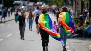 Regenbogen im Schatten?