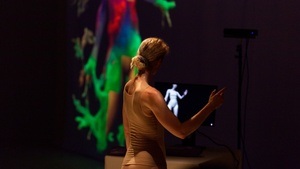 the body us//Tanz- und Performance-Workshop zur Ausstellung Solarpunk