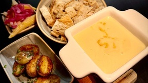 Käsefondue Super Spezial-Woche im DAS WEINHEIM