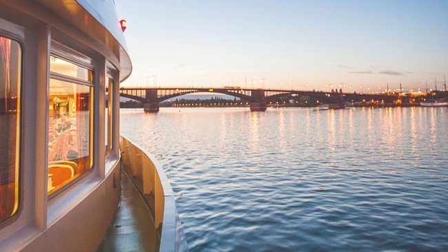 Lounge Abendfahrt Mainz