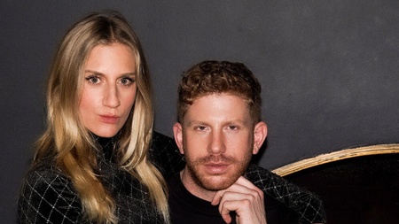 "Niemand muss ein Promi sein" - Live-Podcast im Colosseum  🎙️