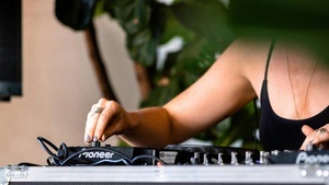 The Heat is on – Sommerhits neu aufgelegt mit DJ Fraenco