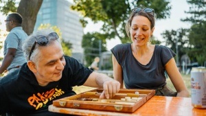 Tee & Backgammon
