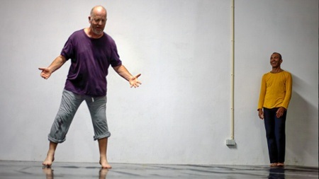 “How is the body to move when seen as rain?“ | Workshop mit Angus Balbernie (UK)