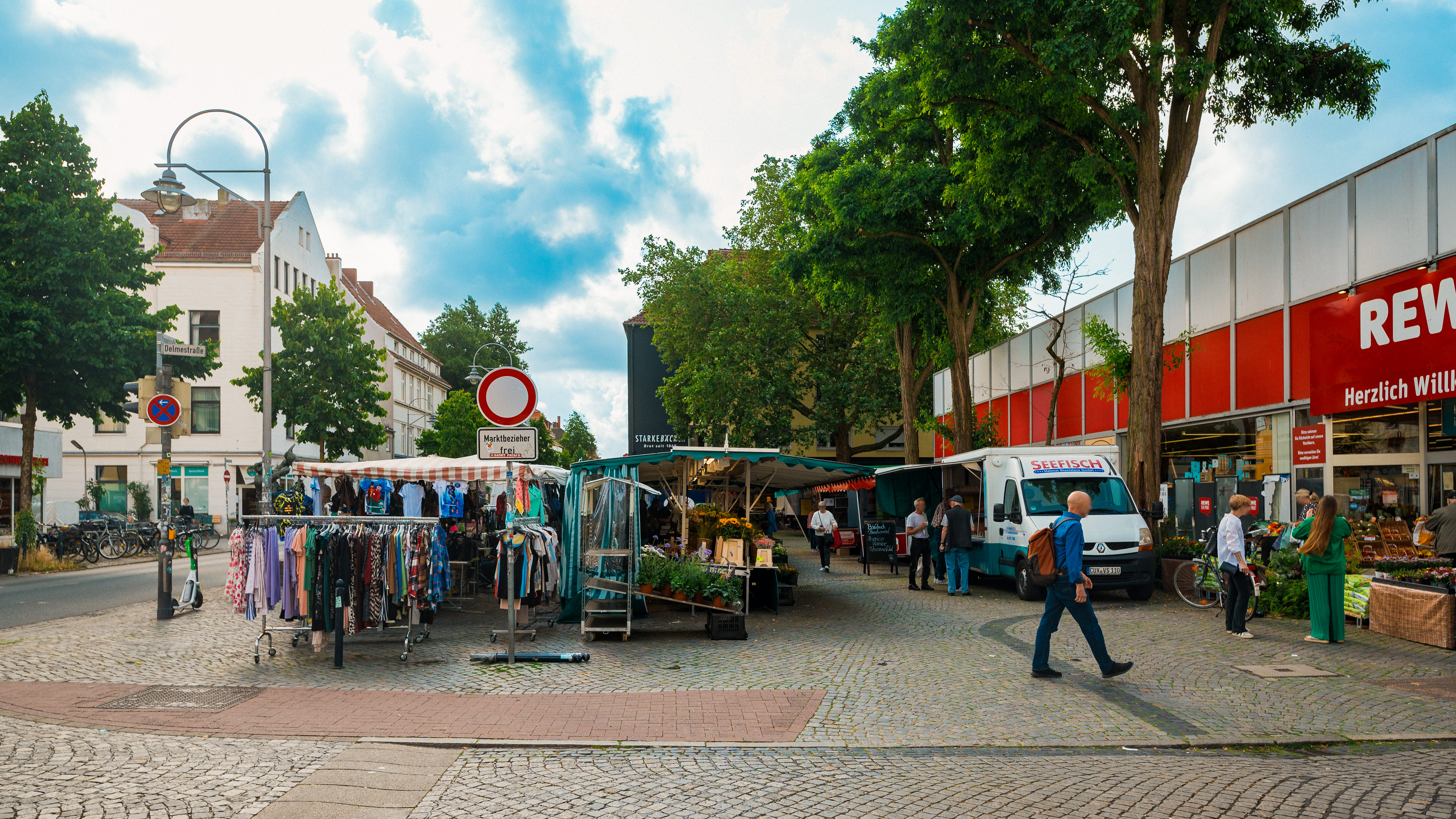 Titelbild der Location Wochenmarkt Neustadt (Delmestraße)